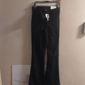 Black Flared Pants Size 6 Xtra long. It's Too Big